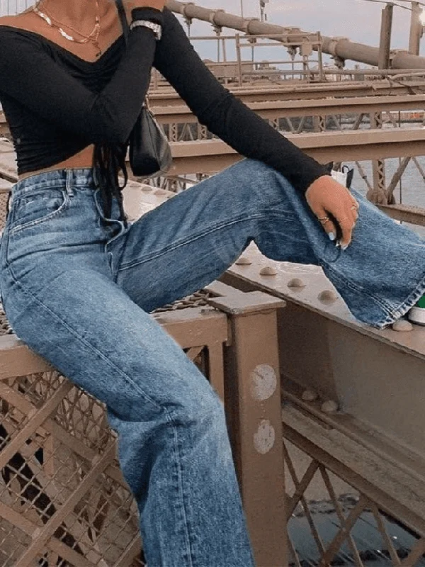 Shopping Jeans for Convenient -Light Washed Boyfriend Jeans