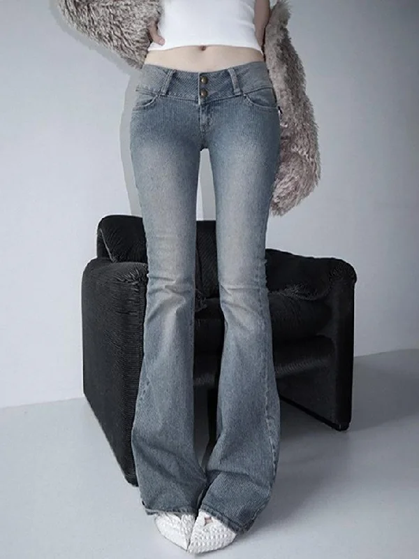 Embellished Back Pocket Jeans for Glamour -Vintage Low-Rise Flared Jeans