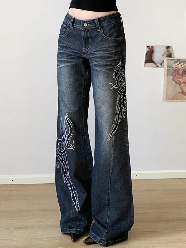 Relaxed Jeans for Comfortable -Embroidered Rhinestone Washed Low-Rise Flared Jeans