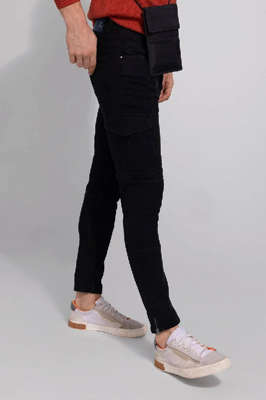 Frayed Hem Jeans for Edgy -Rugged Black Cargo Jeans