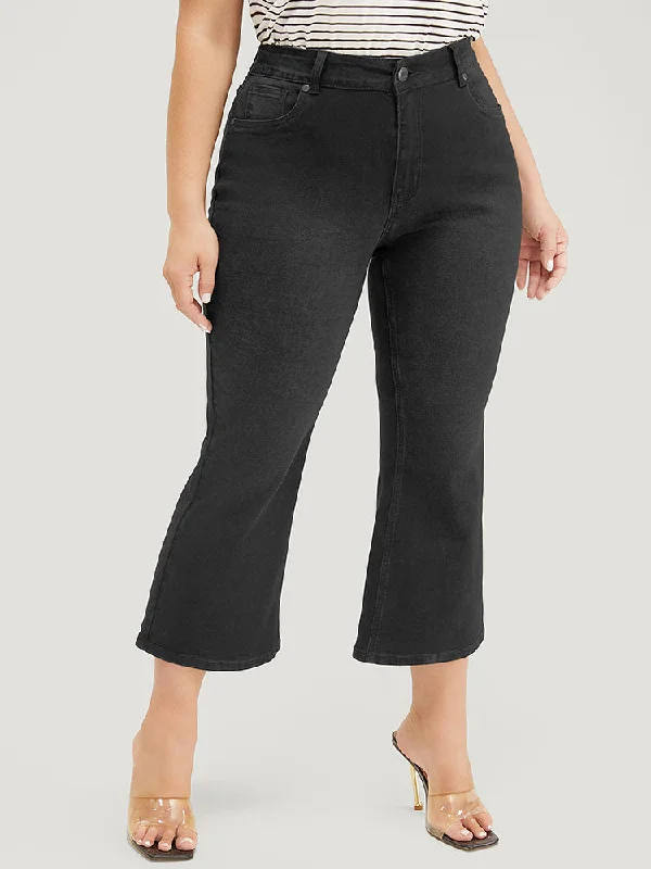 Gray Jeans for Neutral Tone -Bootcut Slightly Stretchy High Rise Black Wash Cropped Jeans