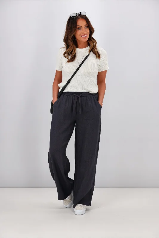 Statement tight trousers for women with bold color options for fashion-forward looks -RPM Vari Pant Deep Sea