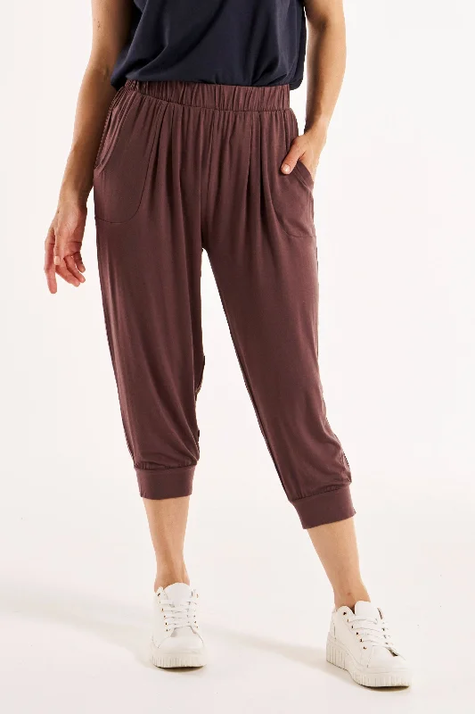 Loose-fit tight trousers for women with high waist and casual, comfortable style -Betty Basics Tokyo Pant Nutmeg