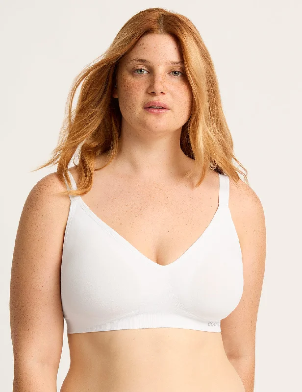 Crop Blouses for Youthful -Wireless Full Bust T-Shirt Bra - White