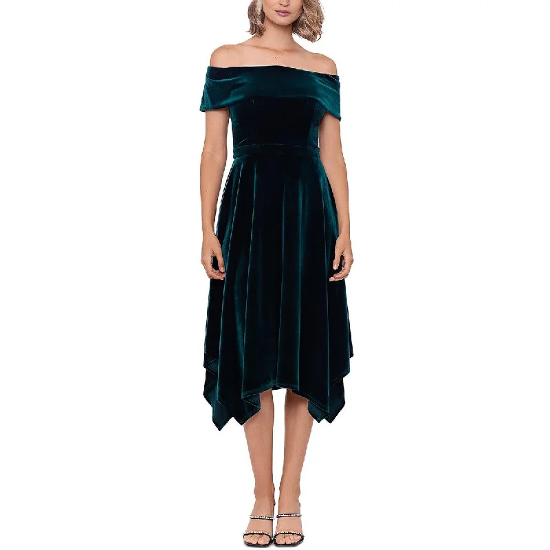 Geometric Bodice Party Dress for Modern -Xscape Womens Plus Velvet Knee Cocktail and Party Dress