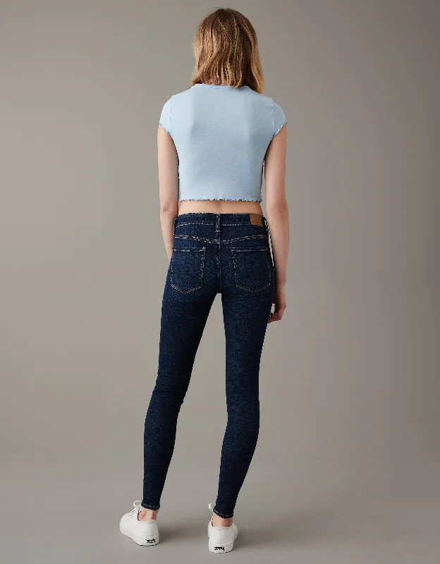 High-waisted tight trousers for women with tapered leg and vintage-inspired design -AE Next Level Low-Rise Jegging