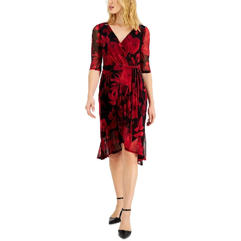 High-waisted Dresses for Flatter -Connected Apparel Womens Petites Floral Elbow Sleeve Wrap Dress